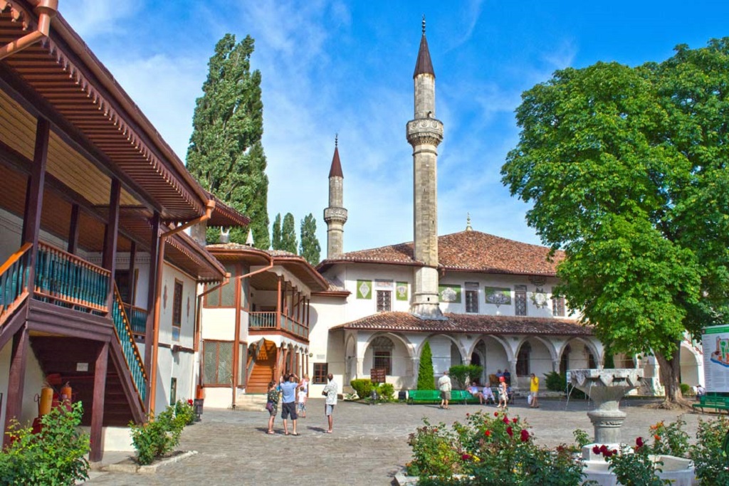 Ханская дворцовая мечеть